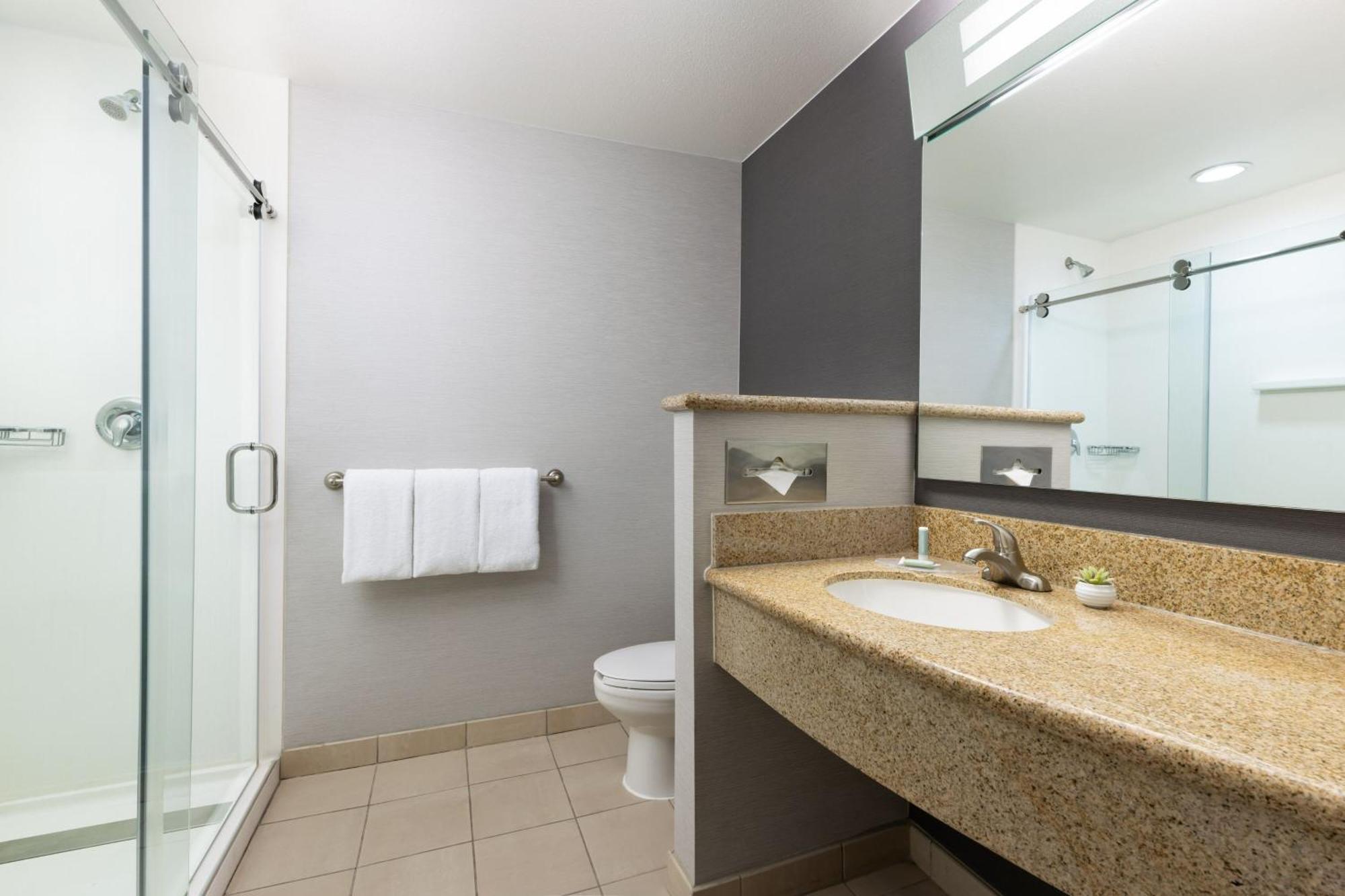 Courtyard By Marriott Las Vegas Stadium Area Exterior foto