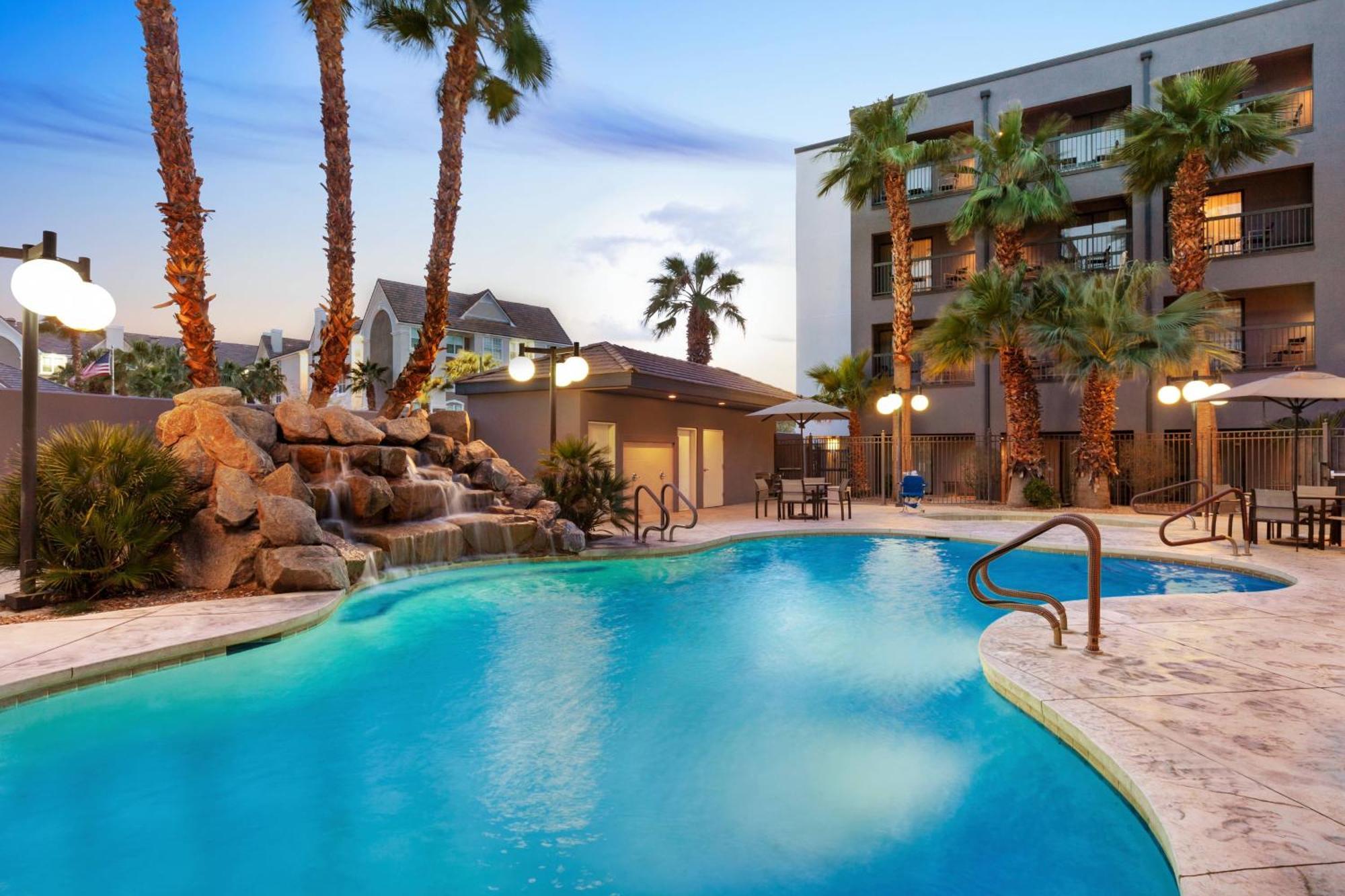 Courtyard By Marriott Las Vegas Stadium Area Exterior foto