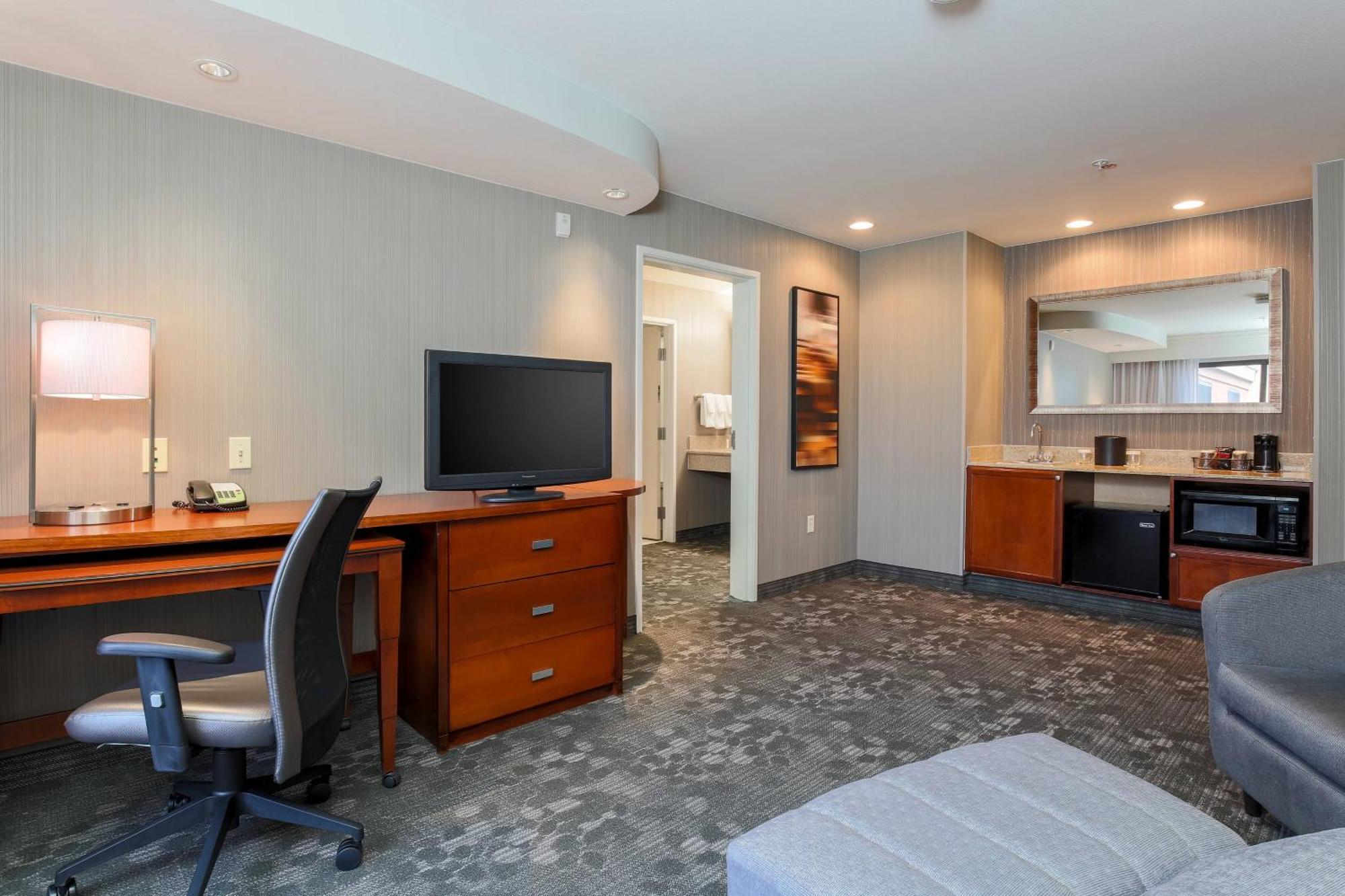 Courtyard By Marriott Las Vegas Stadium Area Exterior foto