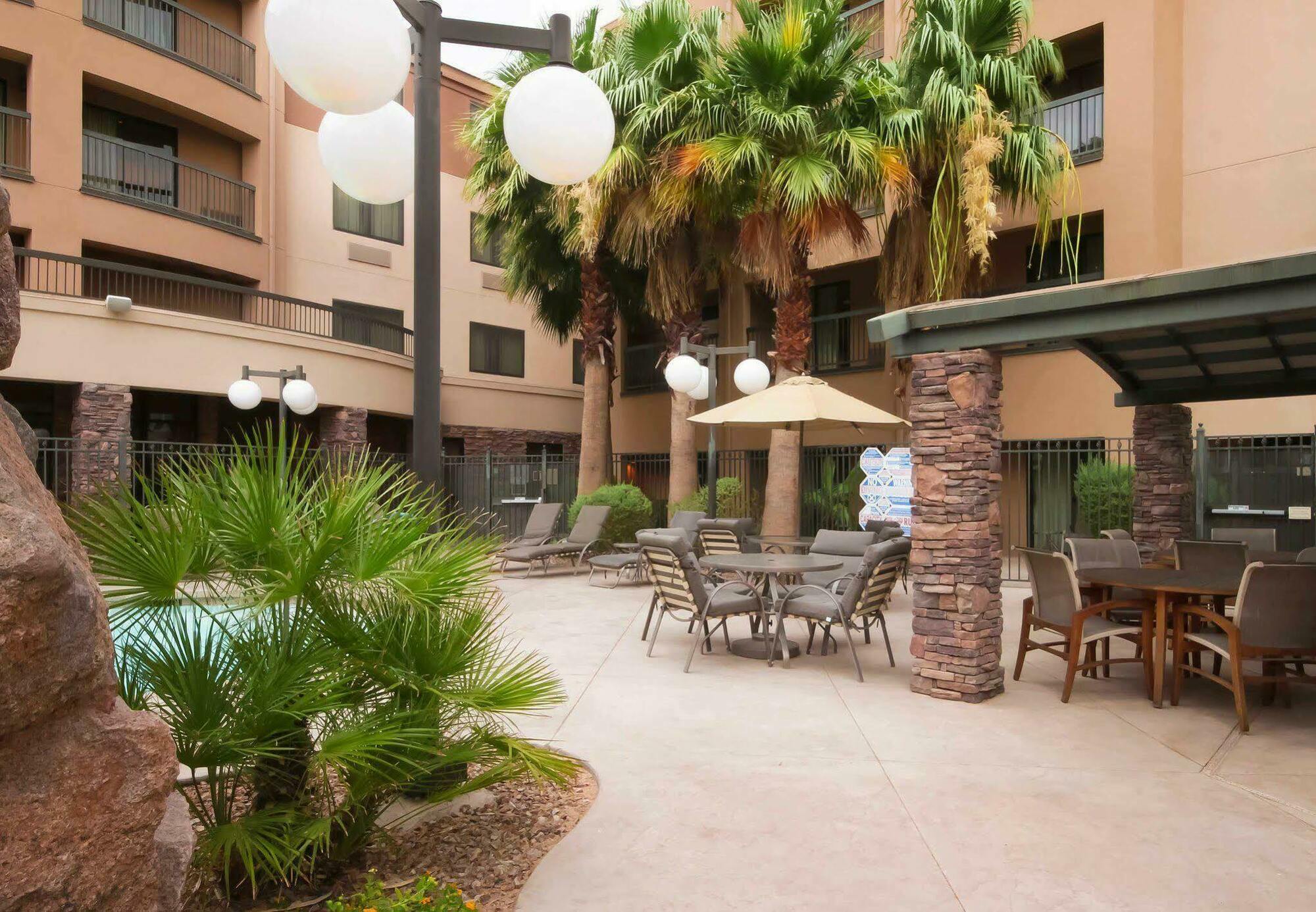 Courtyard By Marriott Las Vegas Stadium Area Exterior foto